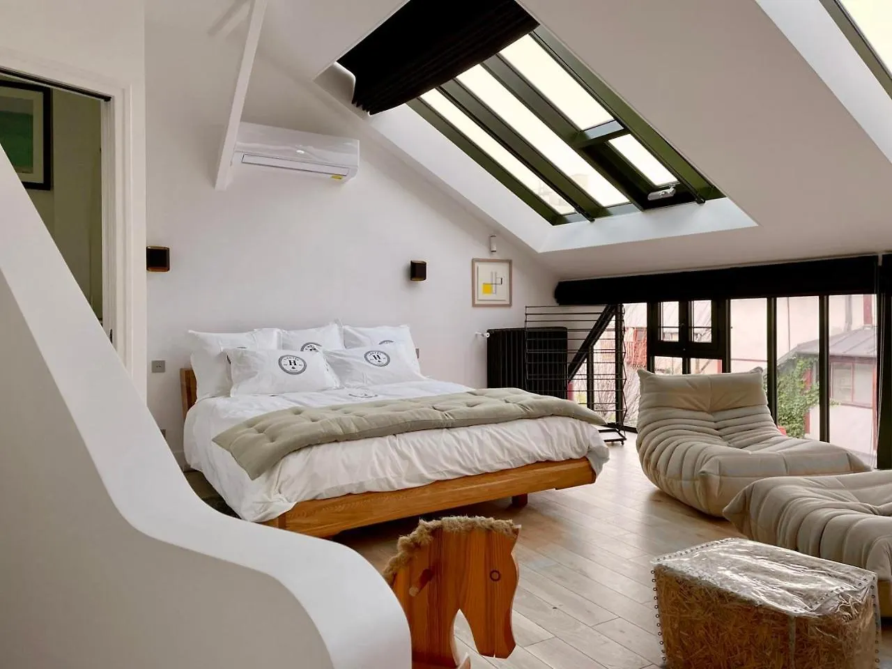 Апартаменты New : Atelier Artiste Montmartre Париж