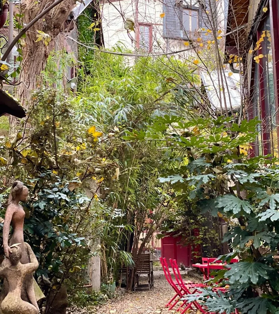 New : Atelier Artiste Montmartre Apartment Paris